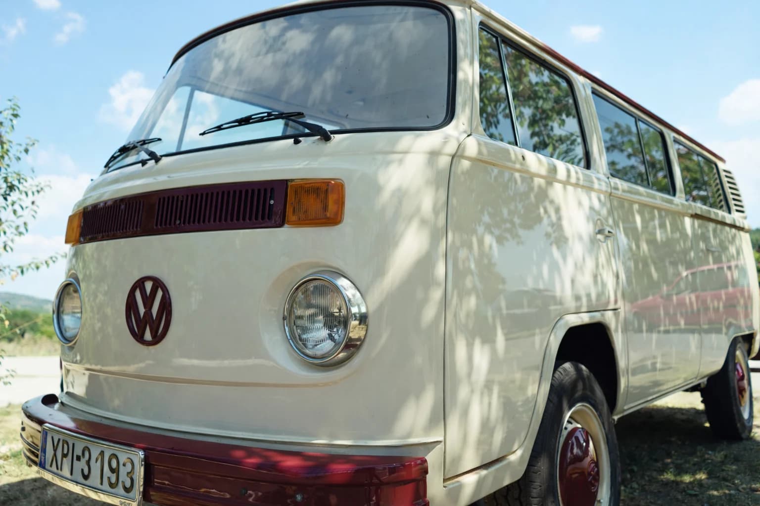 Cheers On Wheels Van Bar Background